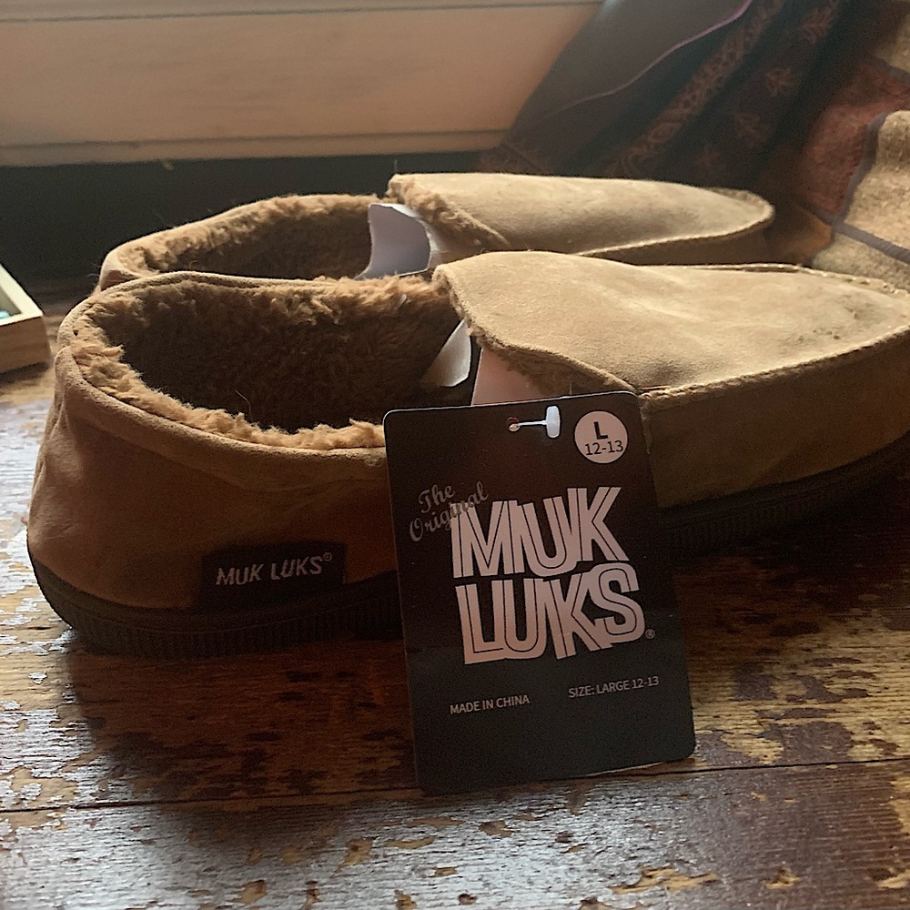 MUKLUKS loafer slippers(brand new with tags)